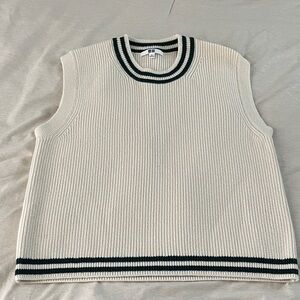 Women's Uniqlo Cream Knit Sleeveless Sweater with Contrast Stripes